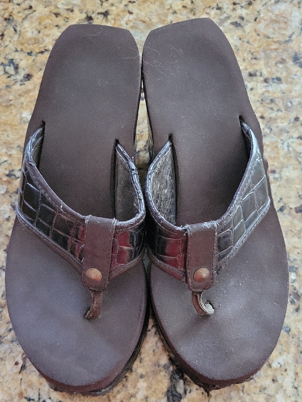 Volatile Wedge Sandals - Picture 3 of 5